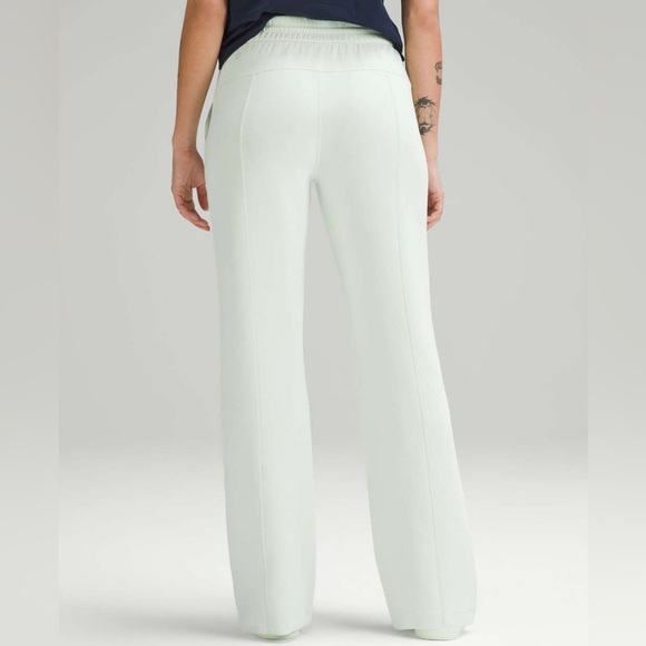 Lululemon Softstreme High-Rise Pant - Picture 2 of 8
